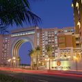 今注目のニュードバイにオープンしたドバイ初のテーマホテル、イブン・バットゥータ・ゲート！