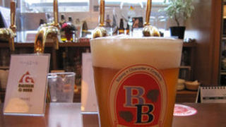 昼飲みに最高！ＢＥＥＲと語らいを愉しむ大人な店♪