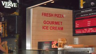 クラークキーで夜中にピザ＆ビール！VERVE