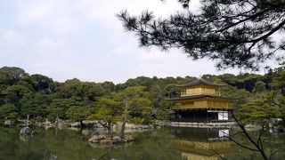 世界遺産　鹿苑寺（ろくおんじ・金閣寺）