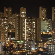 ○ ハワイ観光　「タンタラスの夜景」　