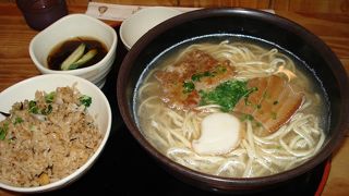 沖縄最後の食事は。 (沖縄村 - 那覇空港・沖縄)