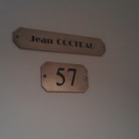 客室には、番号以外にフランスの有名人の名前が付いている