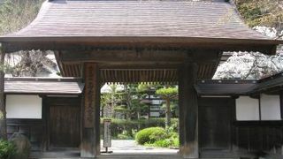 奈良井宿大宝寺に残る、マリア地蔵