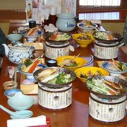 甲羅本店　八千代店　：　ゆでガニ、焼きガニ、カニ天ぷら、カニ刺身・・・ありとあらゆるカニ料理が食べられます。