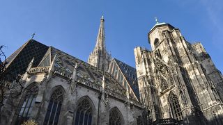 知的・芸術・神聖な空間。ウィーンのシンボル！