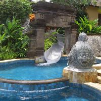 こちらは子供用のプール。