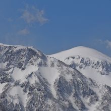 桂月岳1938ｍ，稜雲岳2125ｍ， 