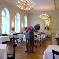 朝食ダイニング