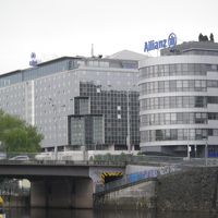 遊覧船から見たヒルトンプラハ