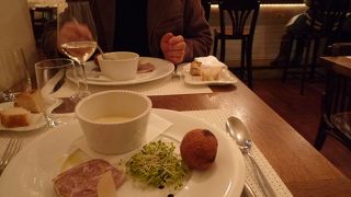 トットリーネ　新橋の鳥取アンテナショップ２Fイタリアン