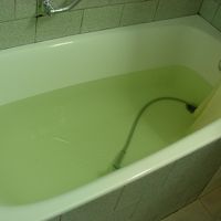 ロシアの濁った水が古さを増長して感じさせる