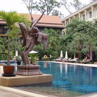 プールでまったり