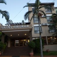 バス停近くのホテル