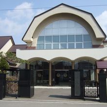 明光山大法寺は昭和31年11月21日建立の日蓮正宗寺院です。