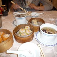 梅花廰二階で飲茶