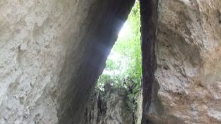 世界遺産　パワースポットとして有名な沖縄・斎場御嶽　神々の宿る地　圧倒されました♪～