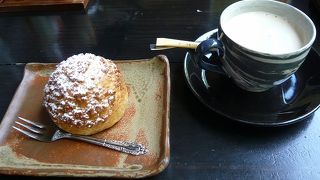 「大家（うふやー）」の大家ぼうる