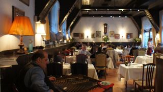 お手頃な値段でハンガリーの伝統料理を最高の雰囲気で。