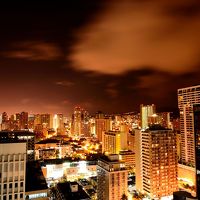 部屋からの眺望（夜景・正面）アラモアナ方面