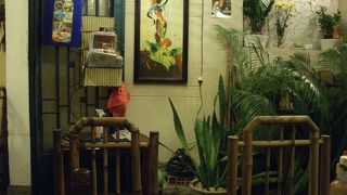 デタム通り、一本東の路地