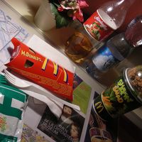 ちなみに、日本にはない種類のパイが海外のマックにはある