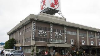 酒造りの方法や歴史を学べます！飲める方は試飲無料（笑）