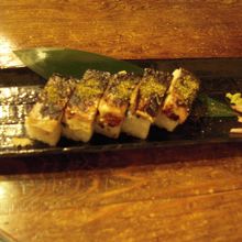 焼き鯖寿司　３個食べた後の写真