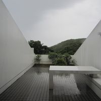 雨が残念なバルコニー