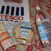 近くにはスーパーも数店舗ある