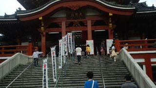 地元に根付く大須観音。