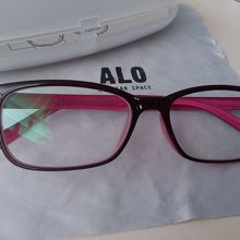 表が紫で裏がピンク