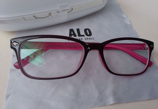 日本のZoffみたいなメガネ店「ALO」