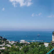 カプリ島の中心、カプリのテラスからの眺め