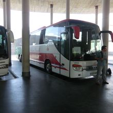 ALSAのグラナダ行バス