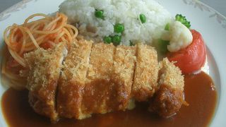 八ヶ岳高原ロッジ内「花暦」はすてきなランチ処。