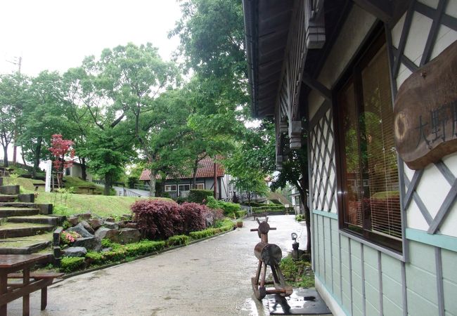 風の丘飯田高原 大野勝彦美術館