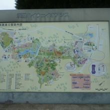 交流ゾーン、森のゾーン、ハイウエイオアシスゾーンの３つのエリ