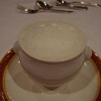 とうもろこしのスープ(メレンゲがのってます)