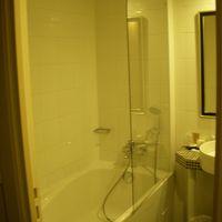 バスルーム。トイレは別です。