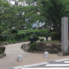 古戦場入口です