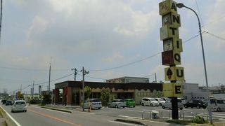 天使のチョコリングで有名な１号店