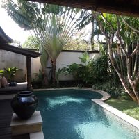 大き過ぎず小さ過ぎず丁度良い大きさのプール