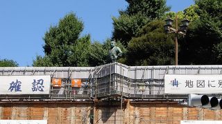 高村光雲作の銅像が今も名所の西郷隆盛像、上野公園散策の巻