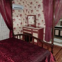 かなり広い部屋。赤いのが少し気になりましたが・・・。