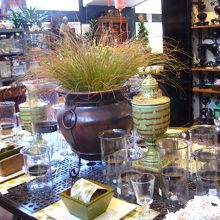 ロジャーズガーデン　店内