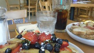 フルーツ盛りだくさんで満足！