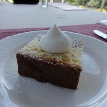 パイナップルケーキ