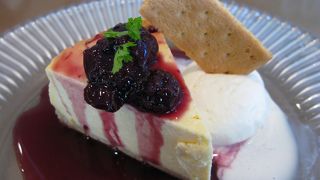 新横須賀名物 チェリーチーズケーキ By Sportcross ハングリーズのクチコミ フォートラベル 新横須賀名物 チェリーチーズケーキ By Sportcross ハングリーズのクチコミ フォートラベル
