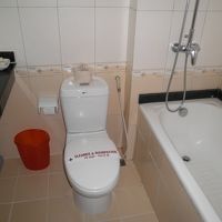 バスタブもあり、清潔です。